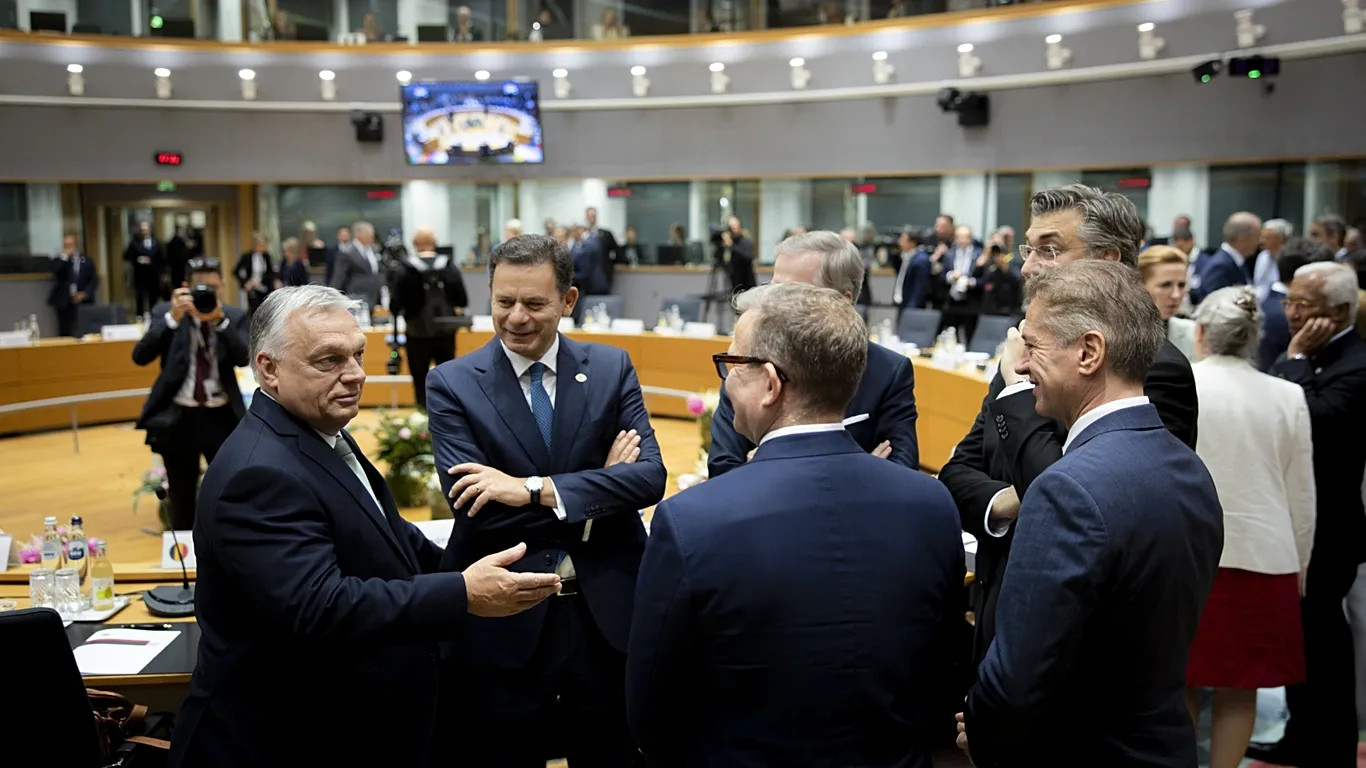 Orbán Viktor Brüsszelben, európai vezetők körében - Szerzői jogok MTI/Miniszterelnöki Kommunikációs Főosztály/Fischer Zoltán