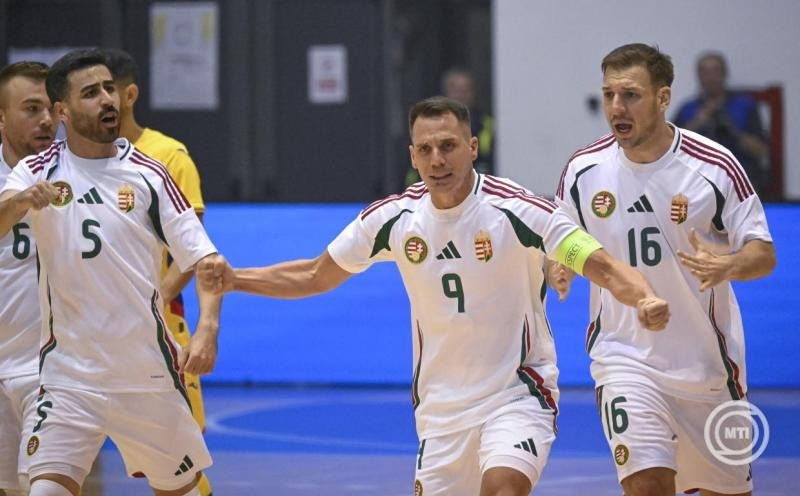 Magyar gólöröm a férfi futsal Európa-bajnoki pótselejtezőn játszott Románia - Magyarország mérkőzésen a Sala Polivalenta din Craiova sportcsarnokban 2025. szeptember 24-én. MTI/Szigetváry Zsolt