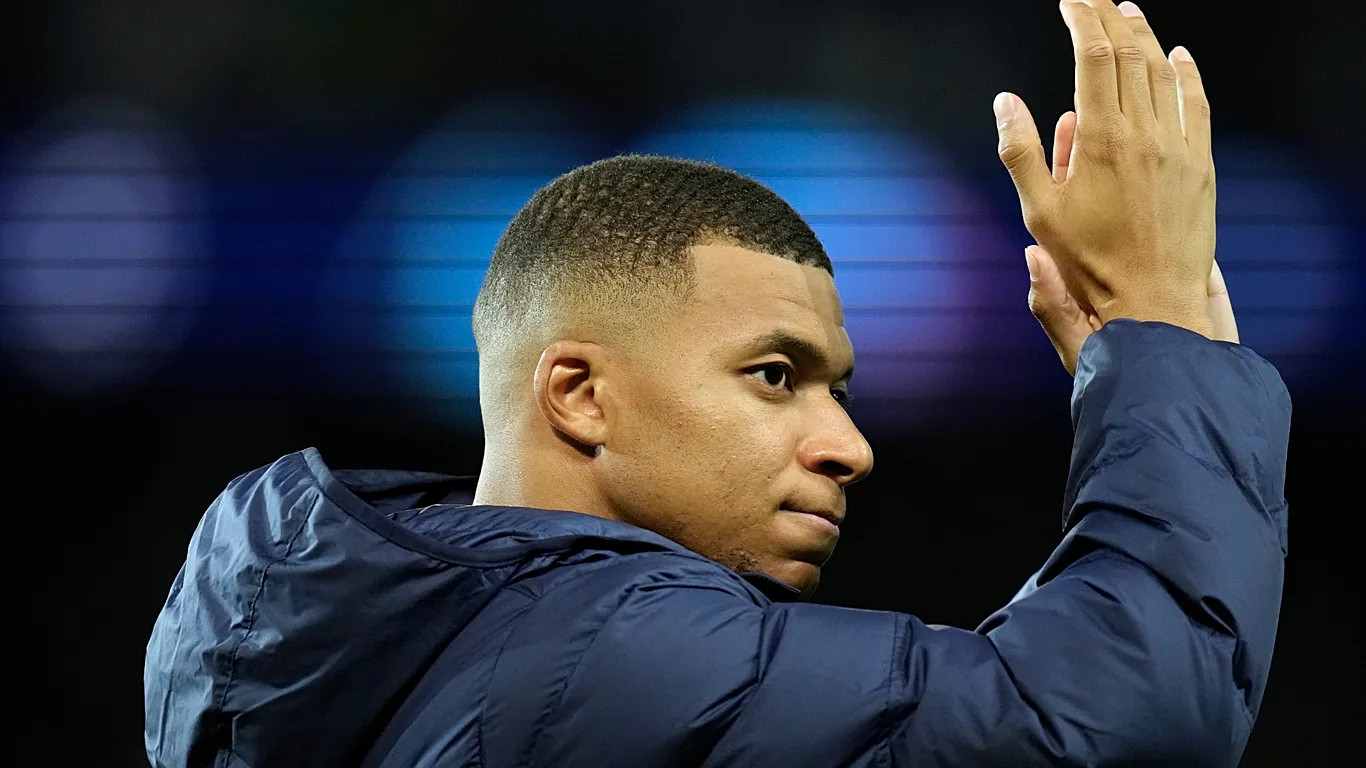 A párizsi munkaügyi bíróság Kylian Mbappé javára döntött a PSG-vel folytatott vitájában - Szerzői jogok AP Photo/Christophe Ena